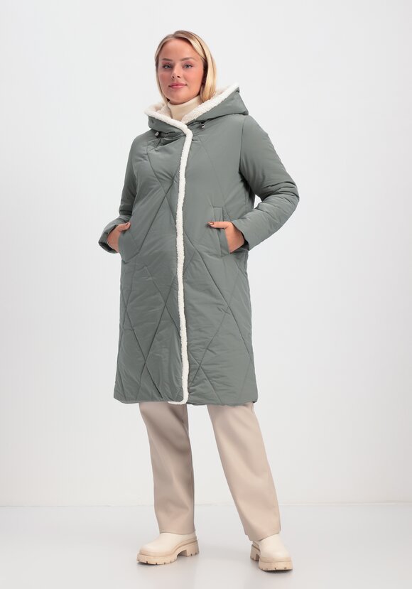 Пальто с меховой опушкой и капюшоном шир.  580, рис. 21