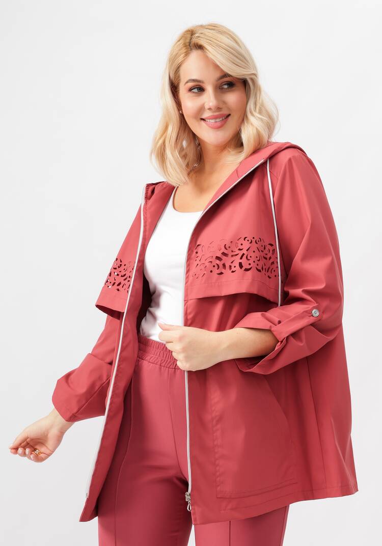 Ветровка с ажурной кокеткой шир.  750, рис. 31