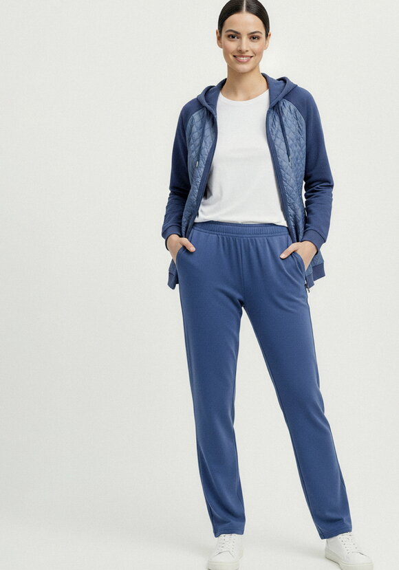 Брюки прямые трикотажные на резинке шир.  580, рис. 23