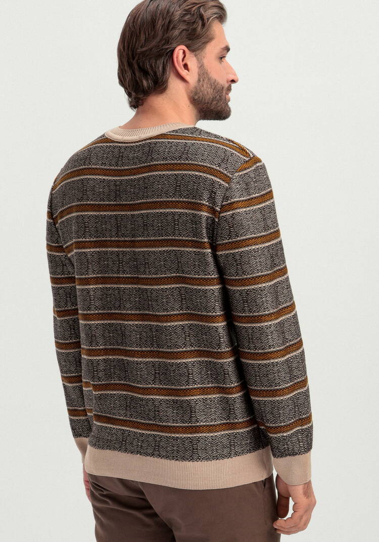 Джемпер в полоску с контрастными манжетами шир.  750, рис. 12