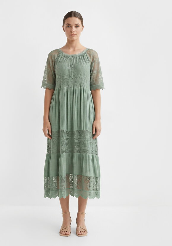 Платье с кружевными вставками Кира шир.  580, рис. 10