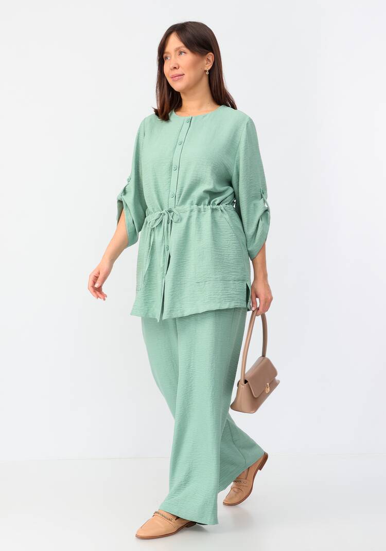 Кардиган на пуговицах с кулиской по талии шир.  750, рис. 12