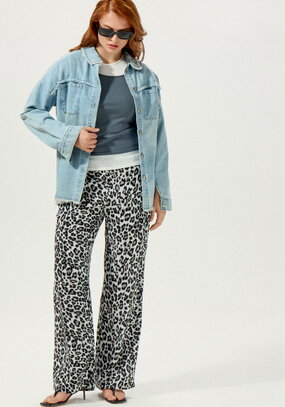 Брюки с анималистичным принтом