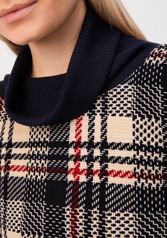 Пончо Миранда шир.  580, рис. 18