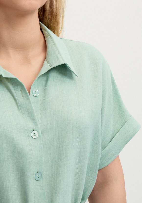 Платье со спущенным плечом А-силуэта шир.  580, рис. 13