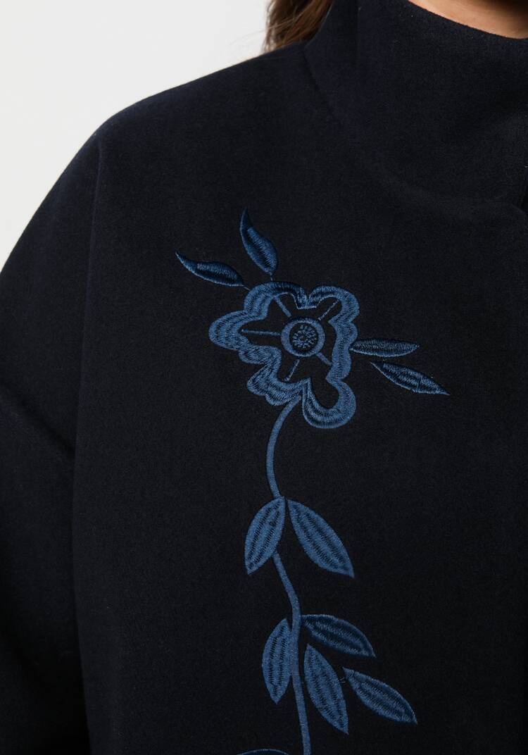 Пальто с вышивкой шир.  750, рис. 6