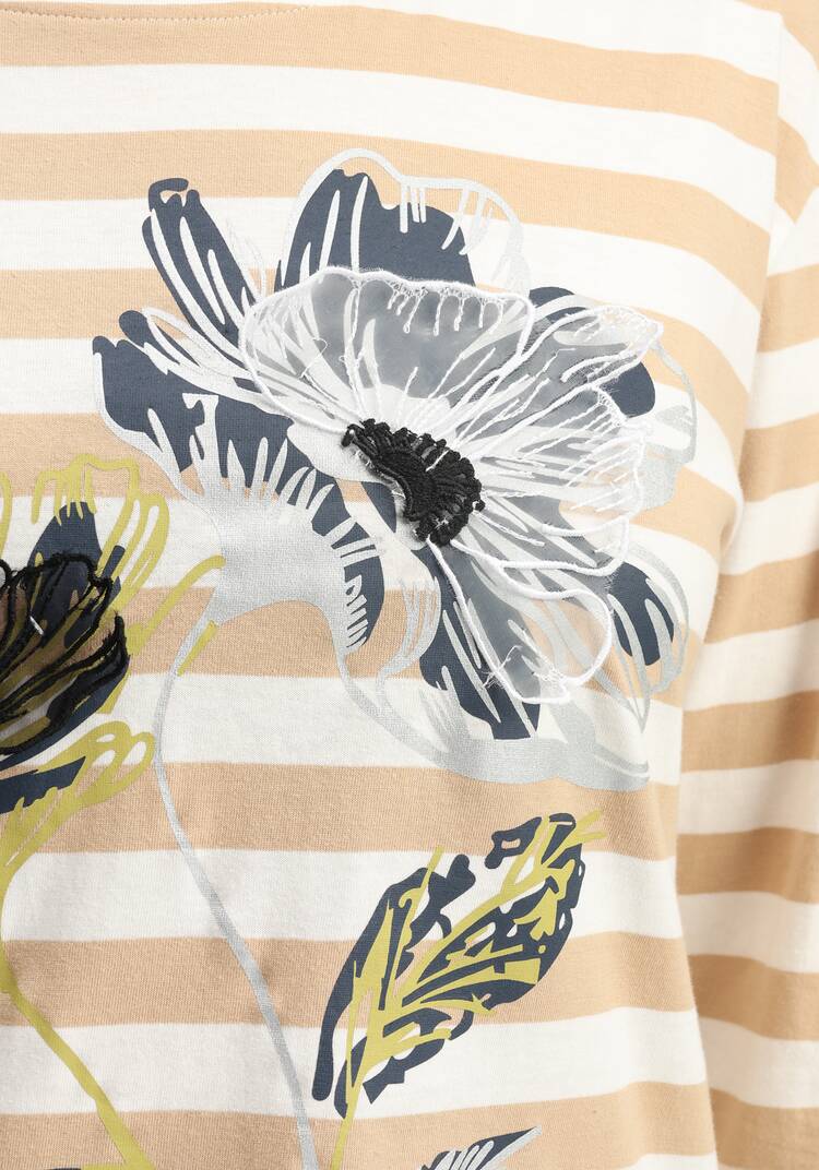 Лонгслив с цветами 3D шир.  750, рис. 39