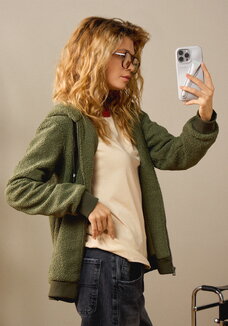 Толстовка с капюшоном меховая