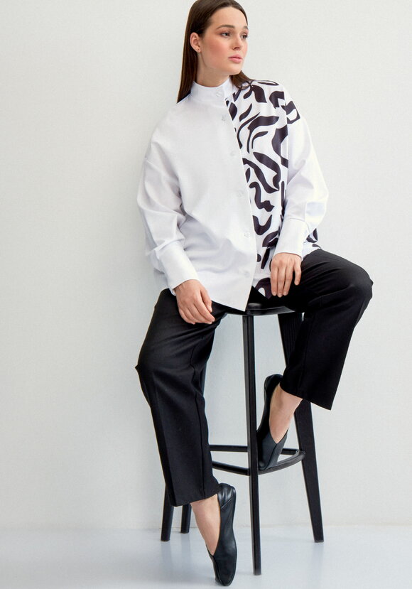 Блуза комбинированная с воротником-стойкой шир.  580, рис. 6