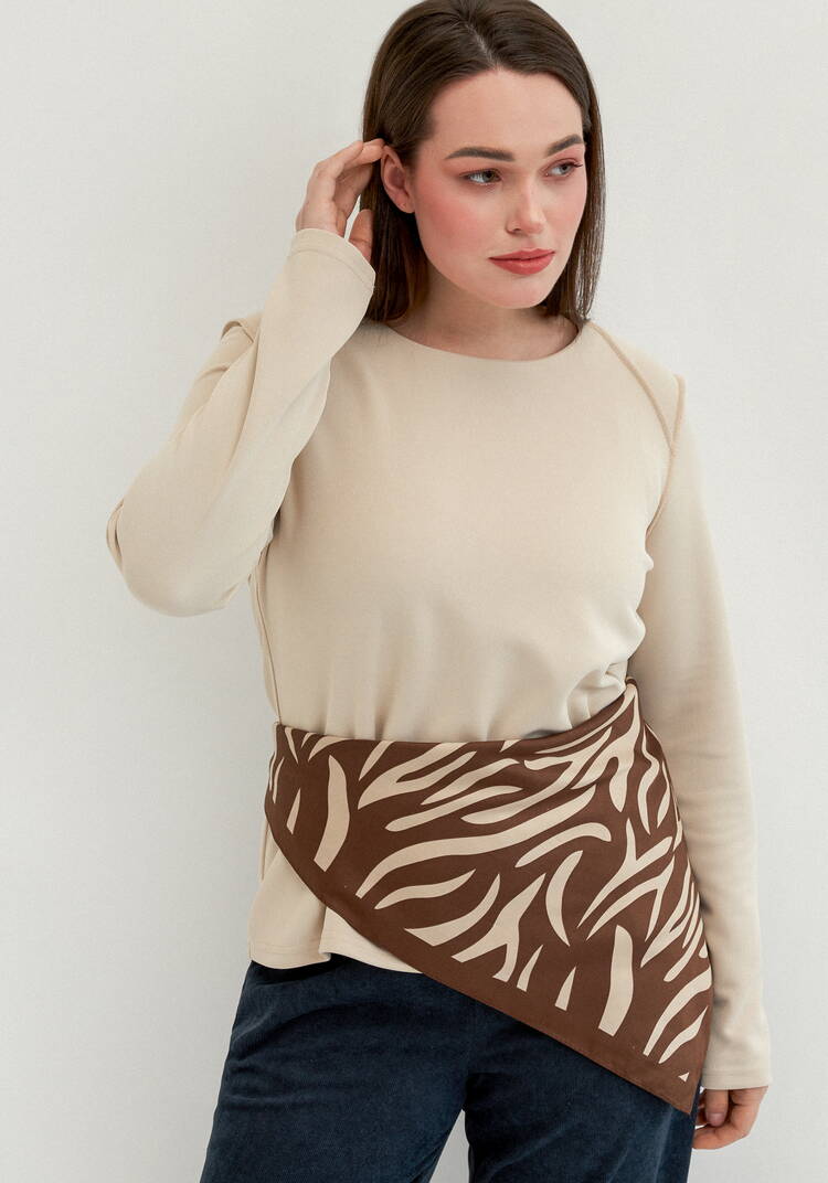 Лонгслив с конструктивным кроем шир.  750, рис. 8