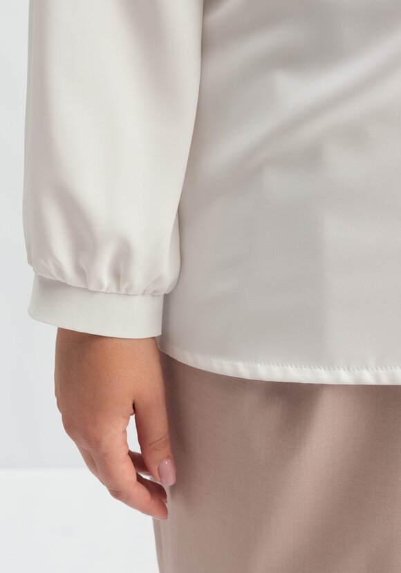 Блуза на пуговицах с декоративными складками шир.  580, рис. 7