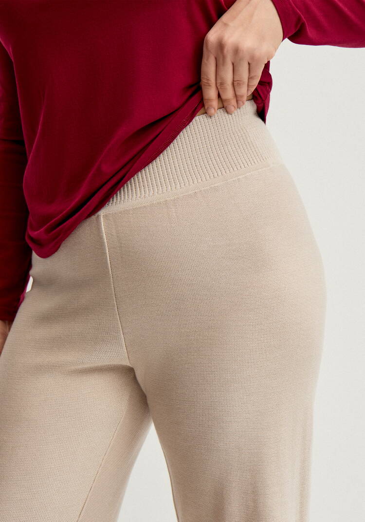 Брюки женские на эластичной резинке шир.  750, рис. 10