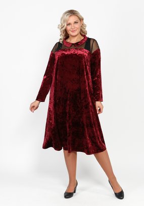 Платье бархатное с декором из бусин