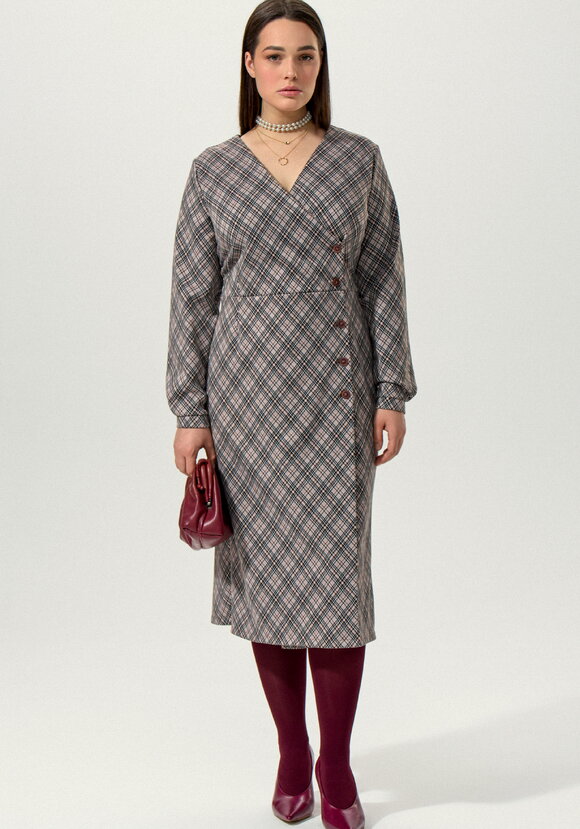 Платье в клетку прямого кроя на запах шир.  580, рис. 3