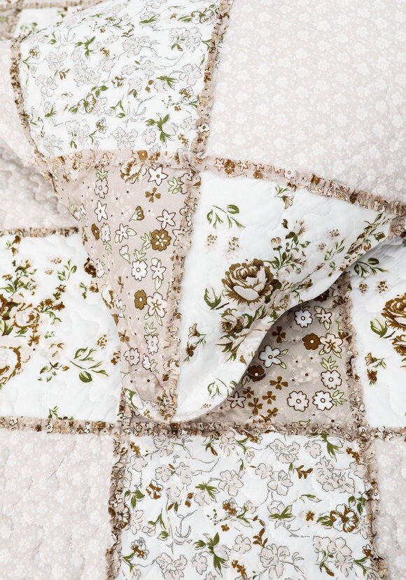 Покрывало с наволочками Печворк шир.  580, рис. 58