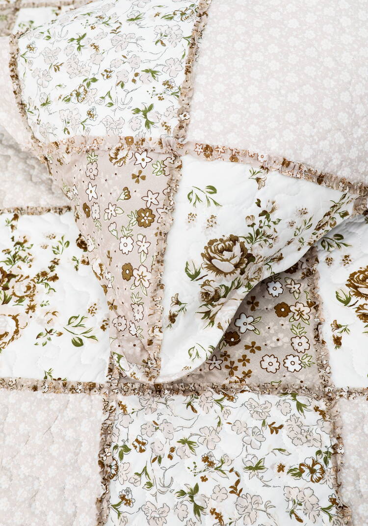 Покрывало с наволочками Печворк шир.  750, рис. 58