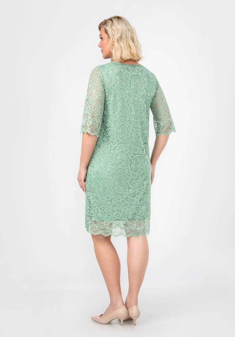 Платье из эластичного гипюра шир.  750, рис. 37