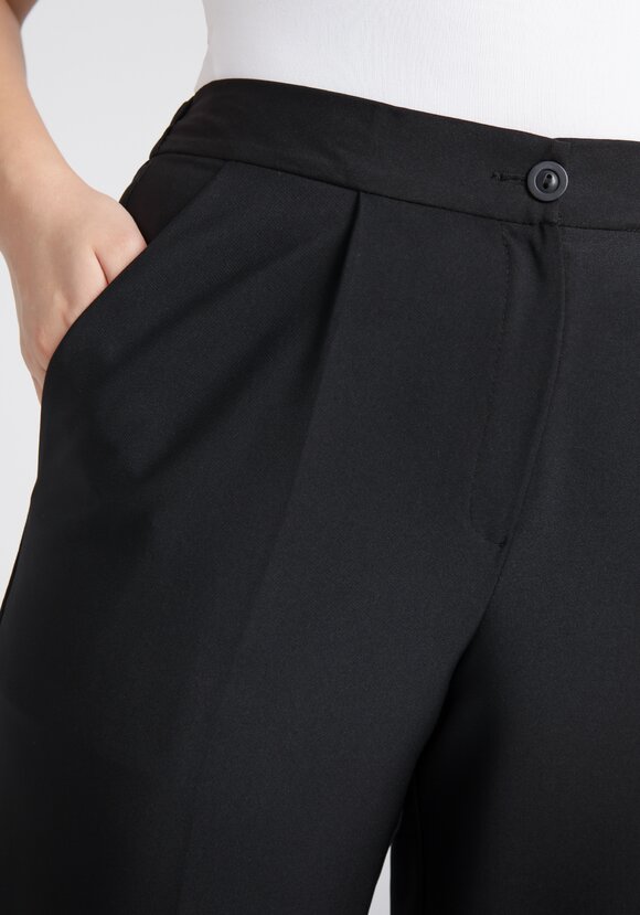 Брюки классика прямые от бедра шир.  580, рис. 17