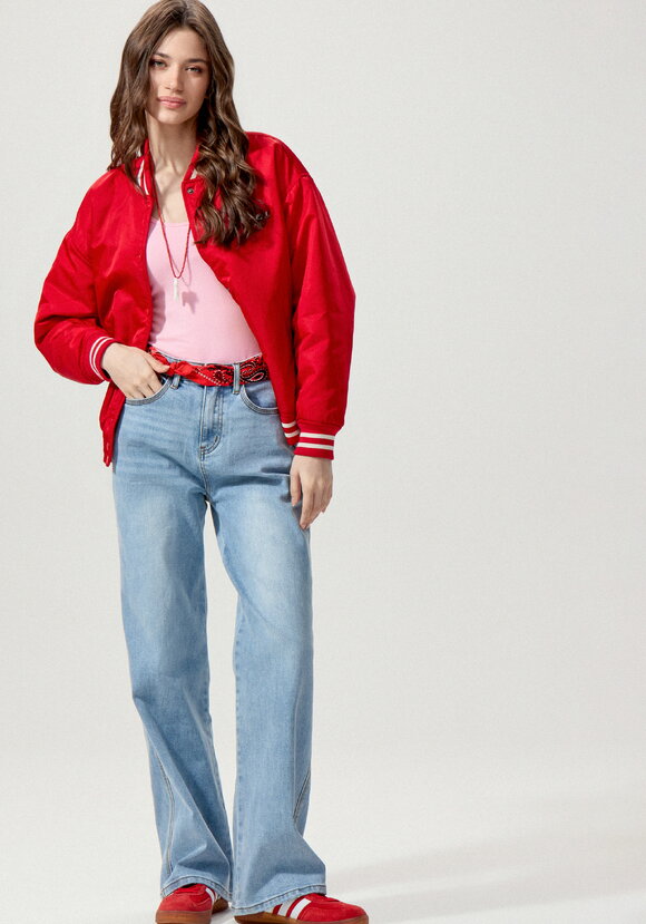 Джинсы с комфортным внутренним поясом шир.  580, рис. 1