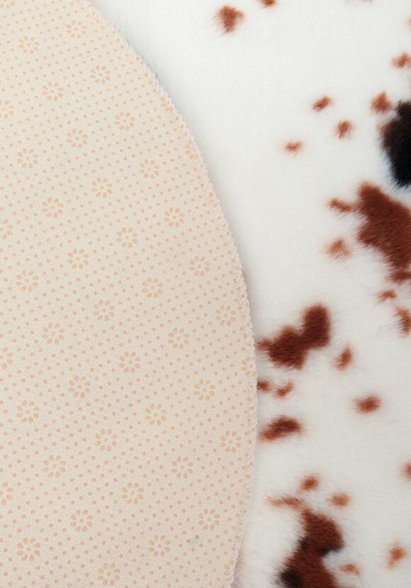 Ковёр меховой шир.  580, рис. 9