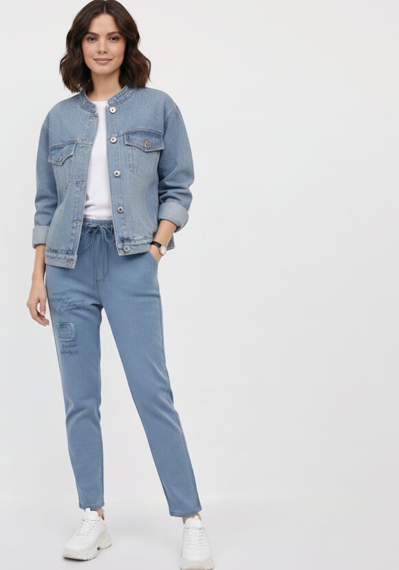 Джинсы с нашивкой шир.  580, рис. 1