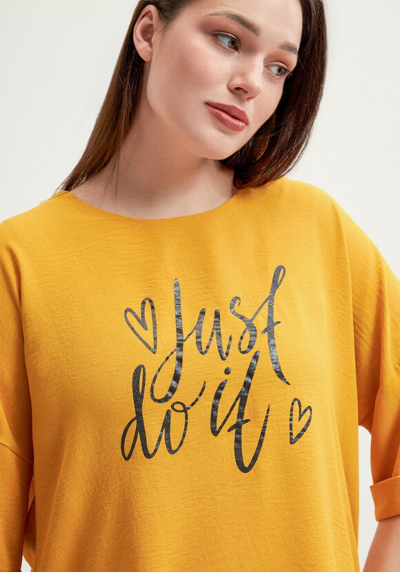 Костюм брючный с лаконичным принтом шир.  580, рис. 25