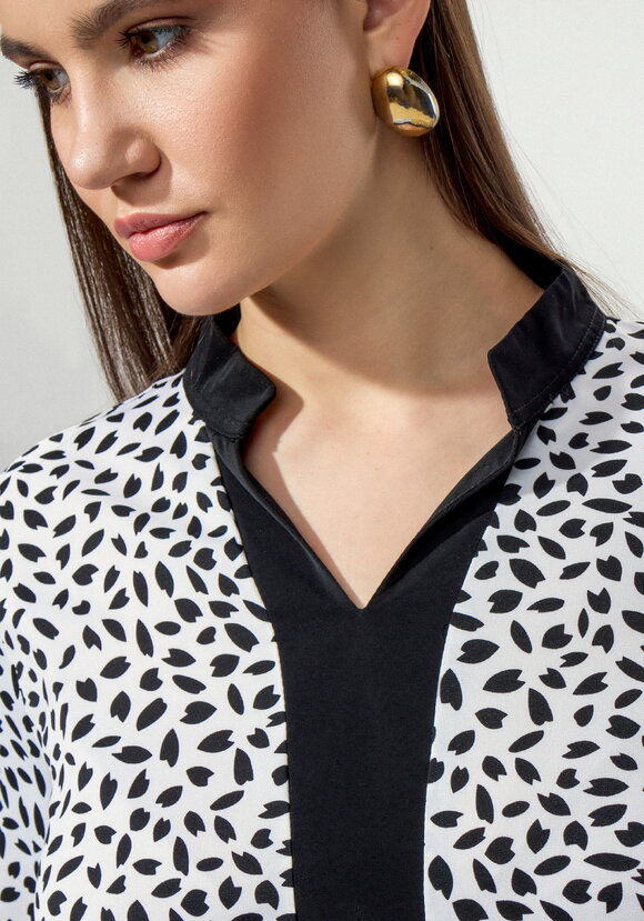 Рубашка с контрастными вставками шир.  580, рис. 5