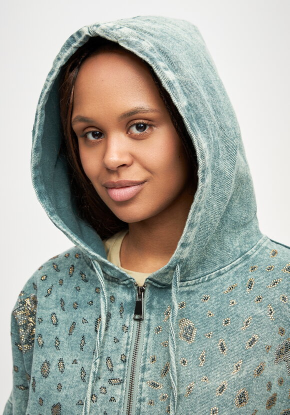 Джинсовая куртка Жемчужины росы шир.  580, рис. 18