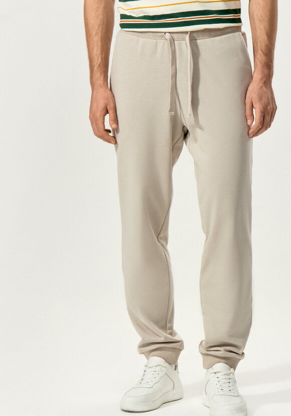 Брюки с карманами и манжетами по низу шир.  580, рис. 4