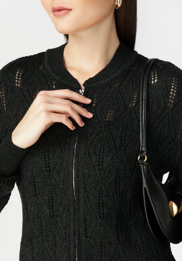 Бомбер женский на молнии с ажурным рисунком шир.  580, рис. 9