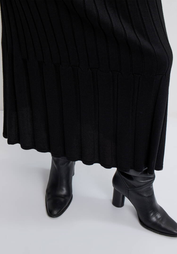 Юбка с фигурными складками шир.  750, рис. 16