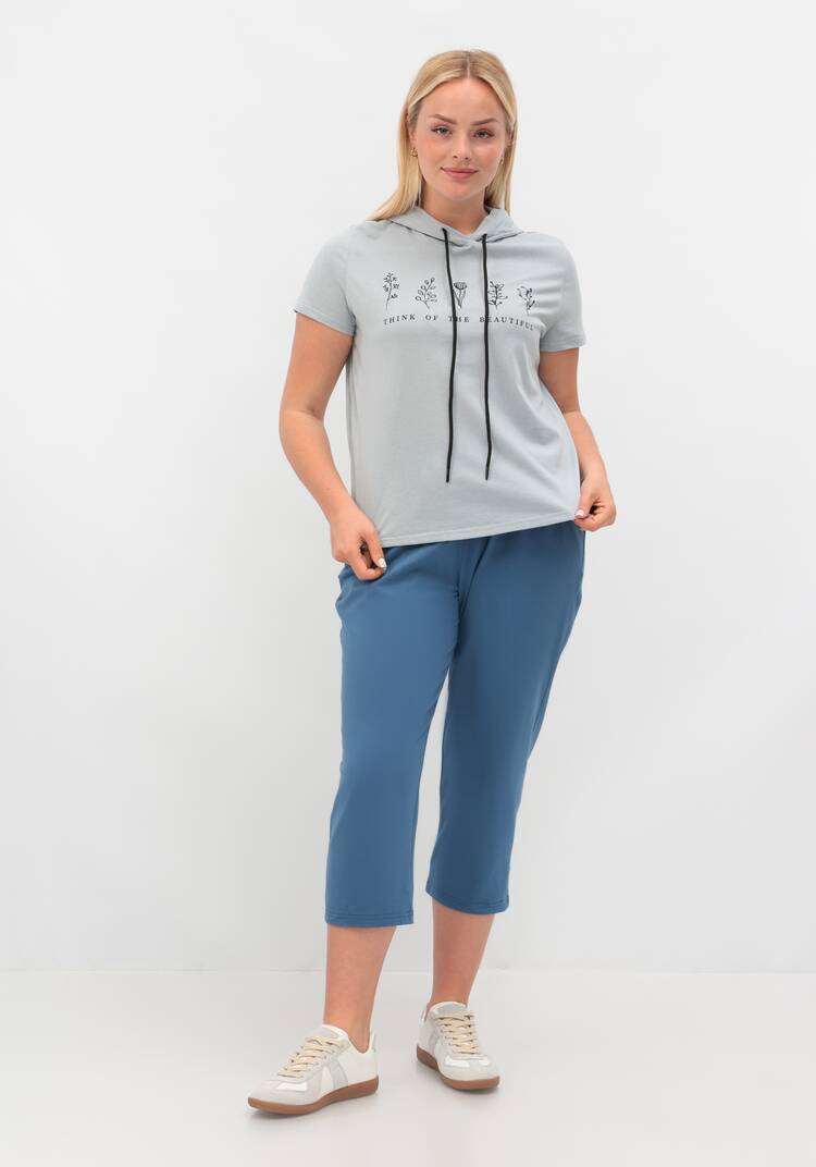 Футболка с капюшоном и лаконичным принтом шир.  750, рис. 11