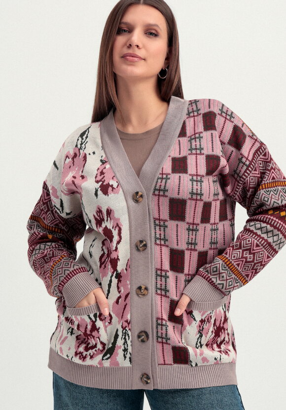 Кардиган жаккардовый с рисунком на пуговицах шир.  580, рис. 1