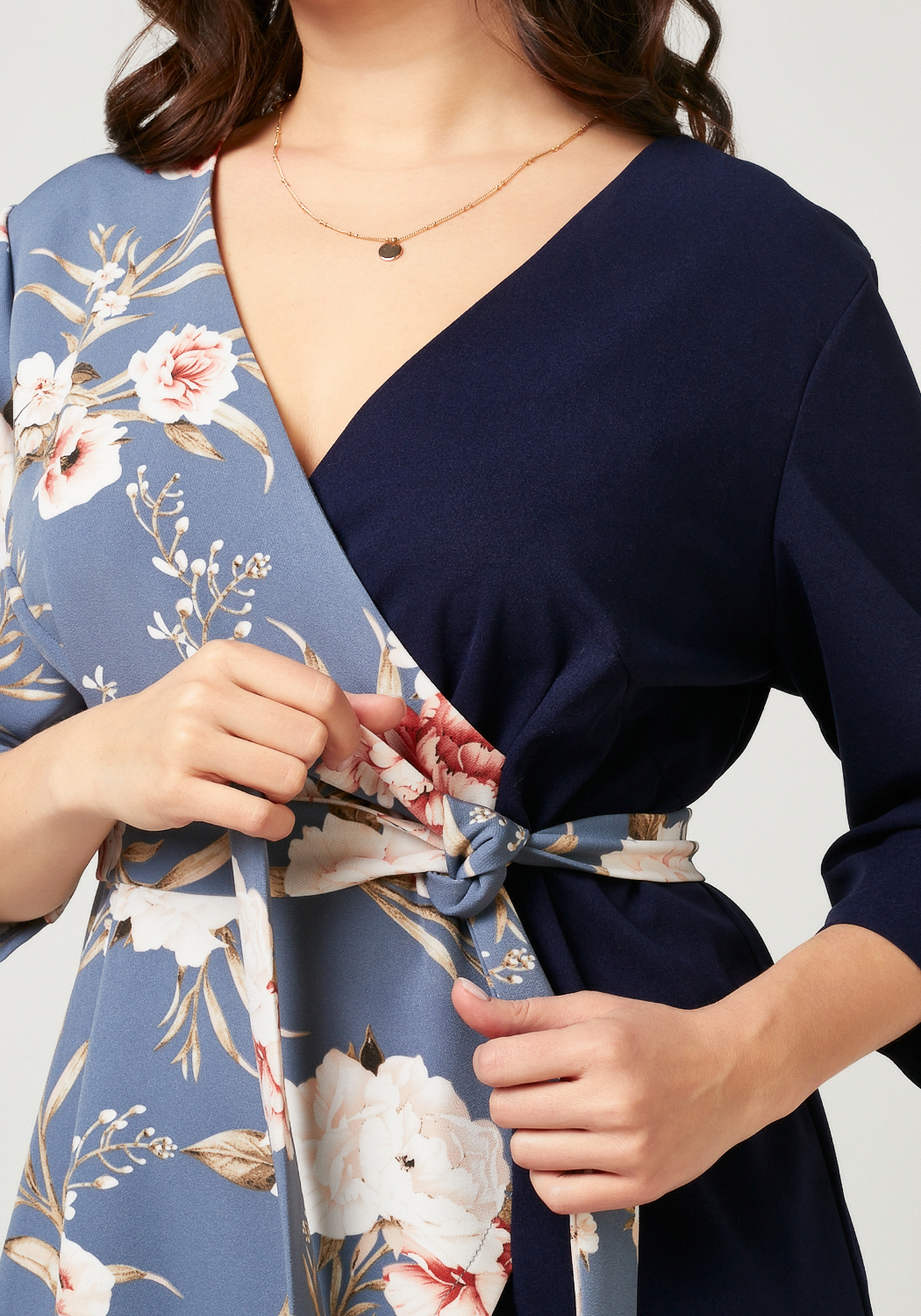 Платье на запах с цветочным принтом Bianka Modeno, размер 50 - фото 10