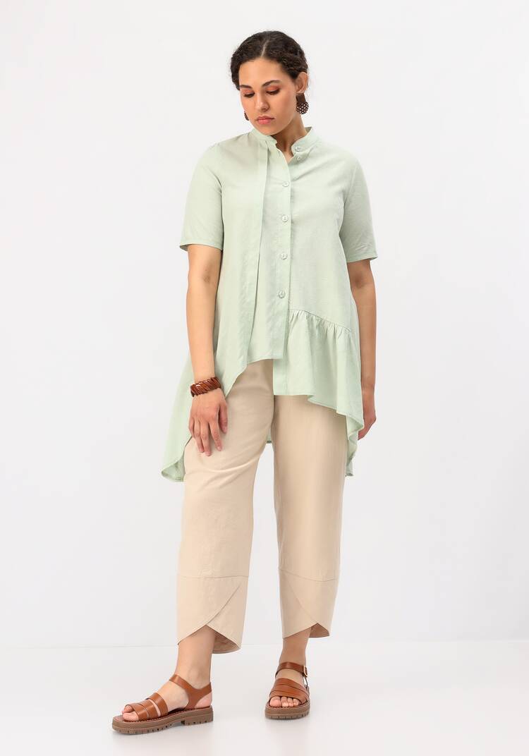 Блуза оригинального кроя с воланом шир.  750, рис. 16