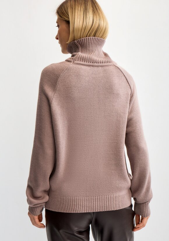 Свитер с ажурным рисунком шир.  580, рис. 40