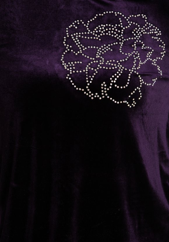 Костюм из бархата с аппликацией шир.  580, рис. 20