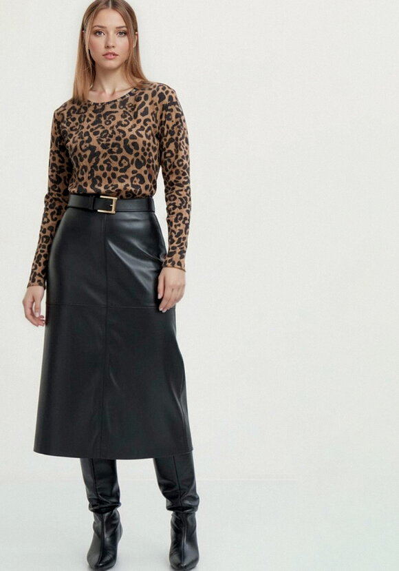 Лонгслив с анималистичным принтом шир.  580, рис. 22