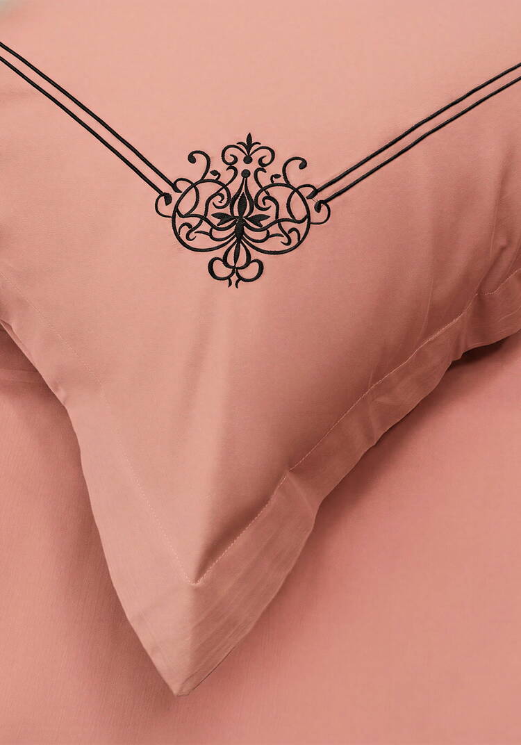 КПБ сатин с вышивкой, евро шир.  750, рис. 17