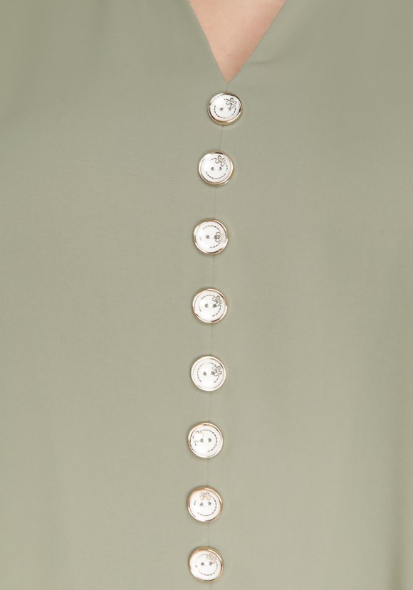 Блуза свободная с V-образым вырезом шир.  580, рис. 4