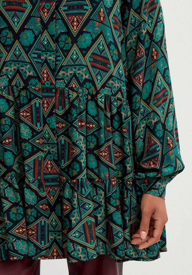 Блуза свободная с воланами по низу шир.  750, рис. 6