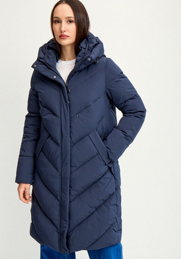 Пуховик стеганый свободного кроя с капюшоном шир.  580, рис. 2