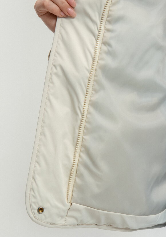 Куртка со съемным воротником шир.  580, рис. 9