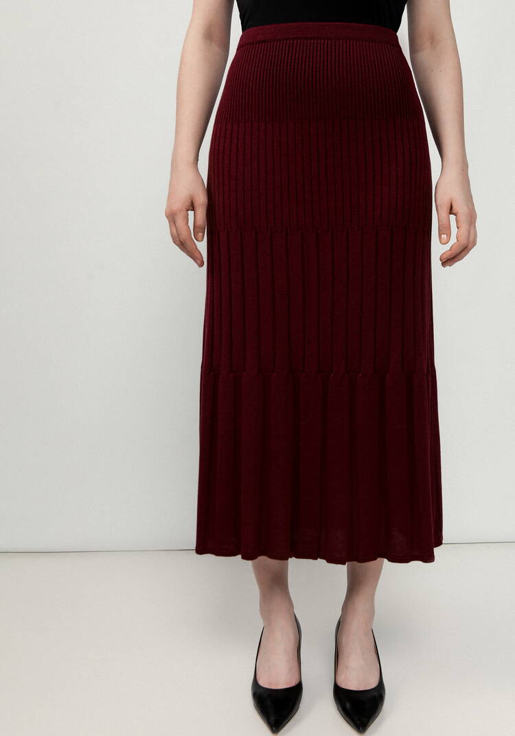 Юбка с фигурными складками шир.  750, рис. 28