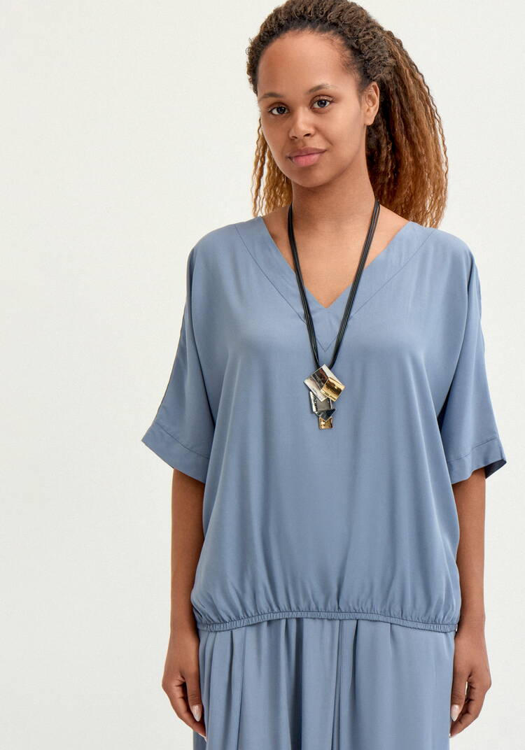 Блуза с кулоном свободного кроя шир.  750, рис. 13