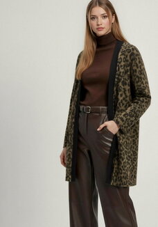 Кардиган с aнималистичным принтом