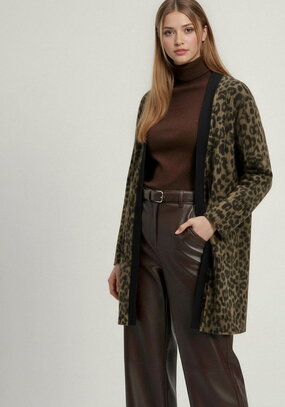 Кардиган с aнималистичным принтом