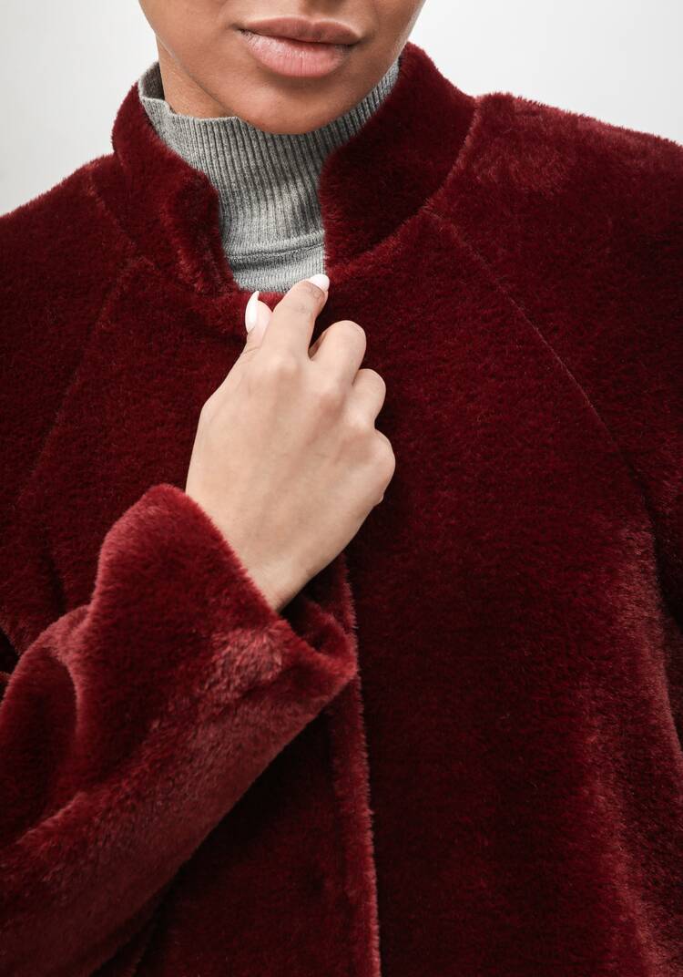 Полупальто с воротом стойка шир.  750, рис. 20