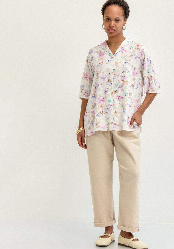 Блуза со спущенным плечом и с воротом шаль шир.  580, рис. 8