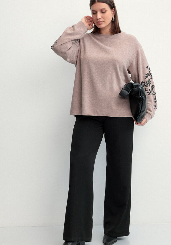 Свитшот с принтом на рукавах шир.  580, рис. 2